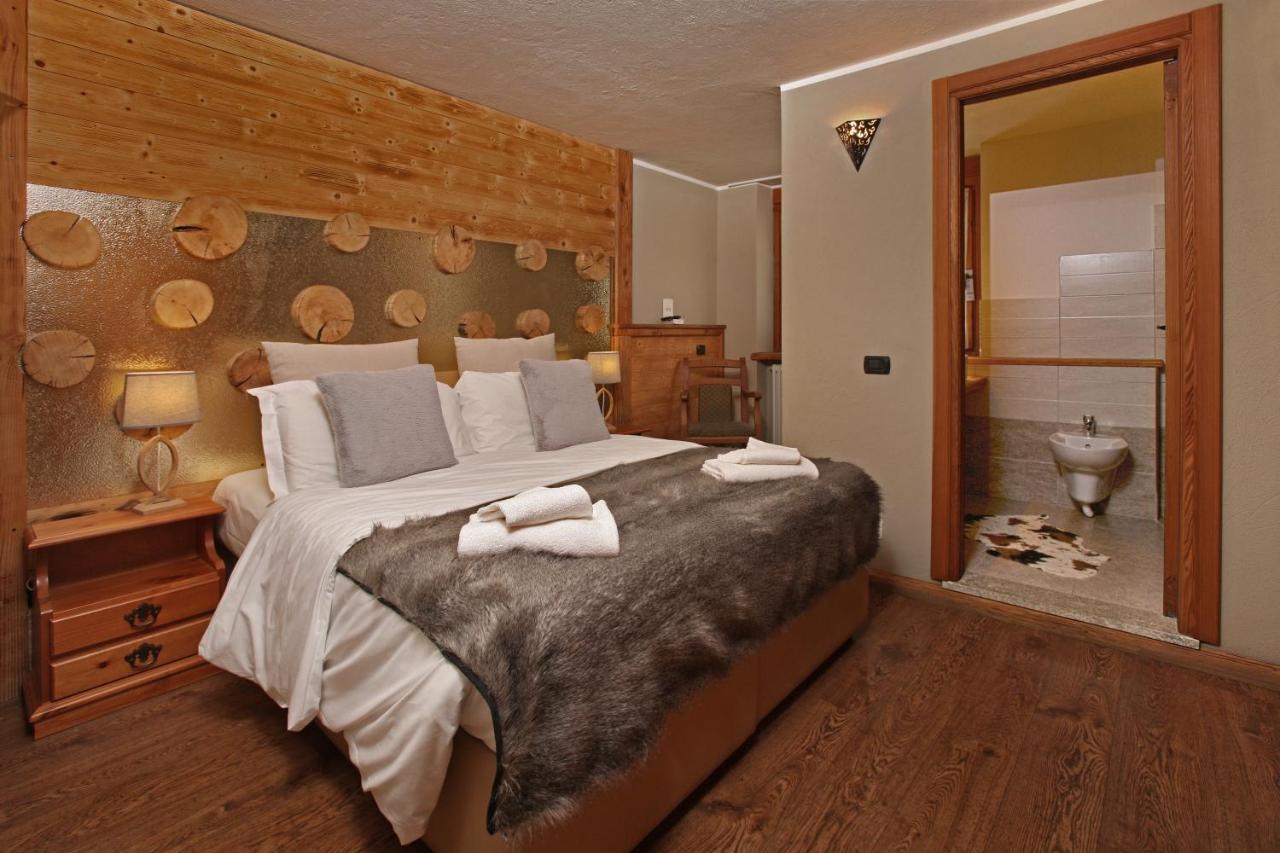 Hotel Assietta Oulx Esterno foto