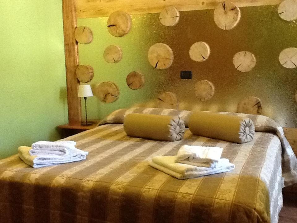 Hotel Assietta Oulx Esterno foto