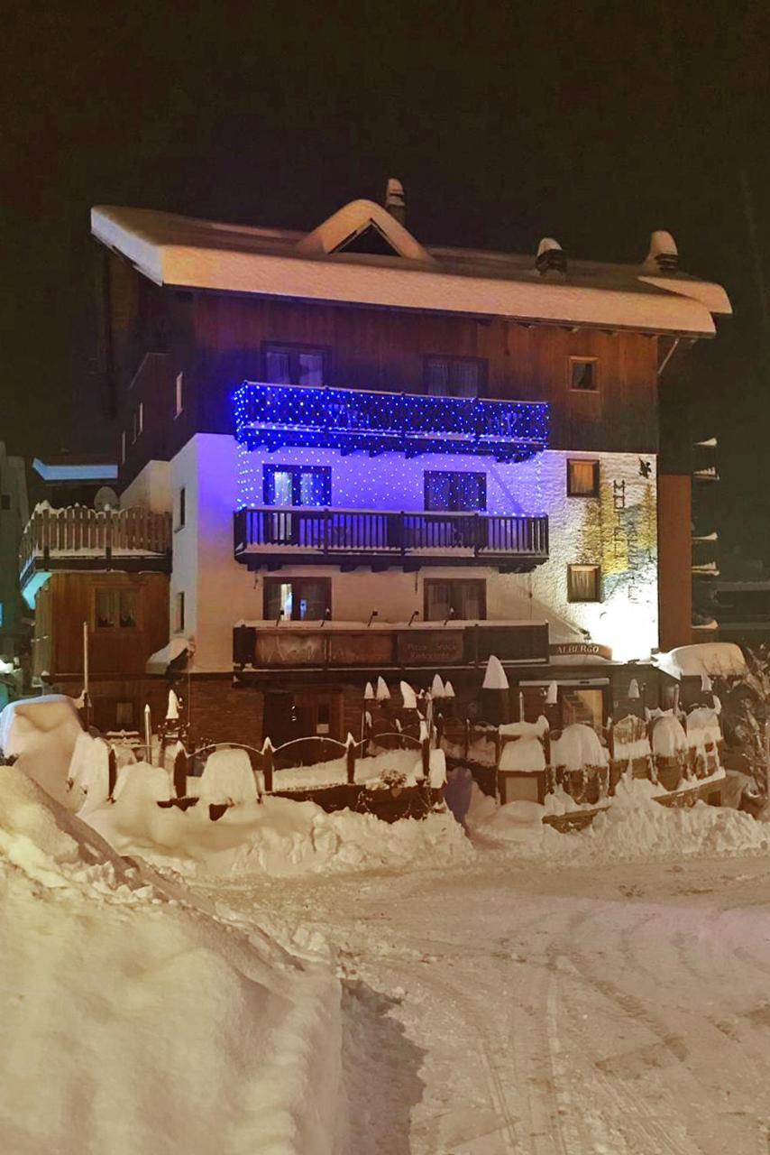 Hotel Assietta Oulx Esterno foto